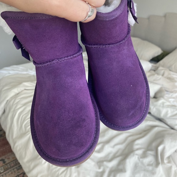 ❌SOLD❌ Girls Ugg Victoria mini boots - Picture 3 of 7